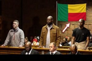 Kemi Seba bloqué en Afrique du Sud : enjeux de son extradition vers le Bénin