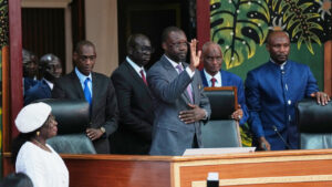 Ousmane sonko, président de l&rsquo;Assemblée nationale sénégalaise : une cohabitation politique sous haute tension