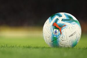 Torino juve derby reporté à cause des violences entre supporters