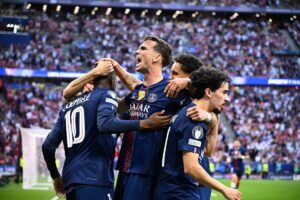 Le psg réalise un doublé historique en ligue des champions contre arsenal