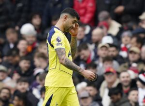 Cristian romero absent à un moment crucial pour tottenham