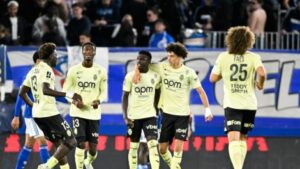 Strasbourg domine monaco dans un match endiablé de ligue 1