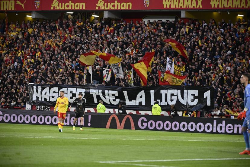 banderole des supporters de Lens lors du match contre le PSG