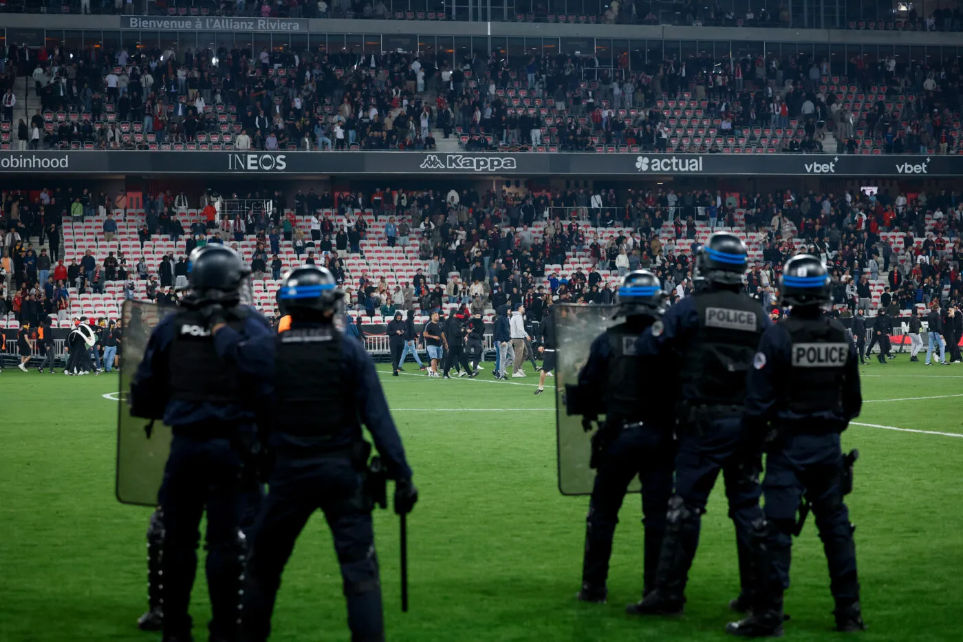 l'OGC Nice touché par une sanction lourde avant ses barrages
