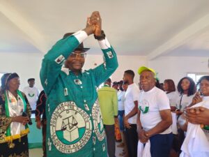 Louis Marie Kakdeu prend la tête de la commission électorale du SDF