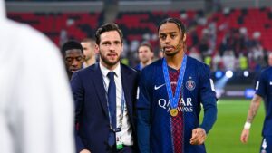 L&rsquo;avenir de Bradley Barcola au PSG : entre convoitises européennes et volonté parisienne