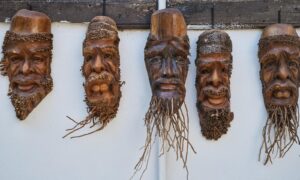 Bordeaux rend 33 œuvres au Gabon en contournant une règle muséale