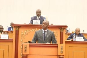 Gabon : le gouvernement sous le feu des questions des députés