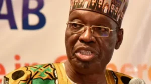 Cameroun : Issa Tchiroma Bakary dévoile un pillage de richesse sans précédent