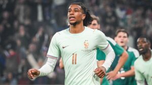 Michael Olise en triple, les Bleus dominent l&rsquo;Irlande du Nord avant le départ pour les États-Unis