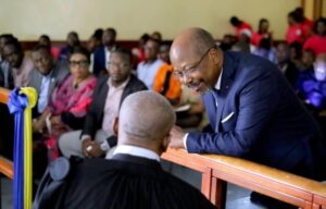 Gabon : la détention de Bilie Par Nze sous le feu des critiques