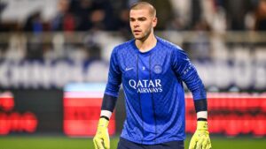 L&rsquo;avenir incertain de lucas chevalier au psg : des clubs étrangers à l&rsquo;affût