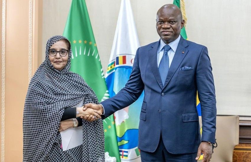 Rencontre entre la délégation mauritanienne et le président gabonais à Libreville