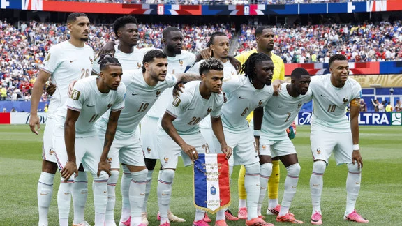Manu Koné, milieu de terrain français