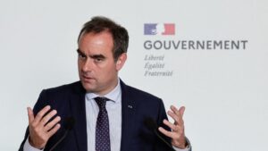 Sébastien Lecornu en visite officielle à Rabat pour renforcer les liens franco-marocains