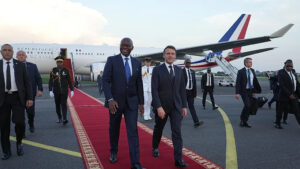 Visite officielle du président gabonais en France : enjeux économiques et sécuritaires au cœur des discussions