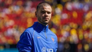 Lucas Chevalier au PSG : un avenir incertain à cause d&rsquo;une saison ratée