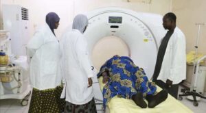 Autonomie médicale au Niger : vers la fin des évacuations sanitaires à l&rsquo;étranger ?