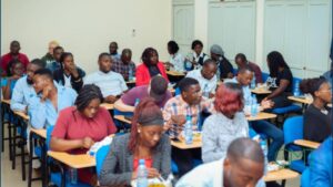 Gabon : le défi de l’emploi des jeunes, entre formation et réalité économique
