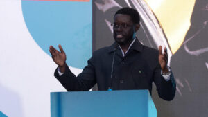 Le président Bassirou Diomaye Faye lance Kiiraay, son nouveau parti politique au Sénégal