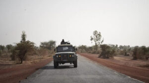 La fuite forcée des habitants de Kouakourou après l&rsquo;offensive jihadiste au Mali