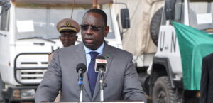 Le retour de Macky Sall à Dakar : entre candidature à l&rsquo;ONU et rencontre cruciale avec Bassirou Diomaye Faye