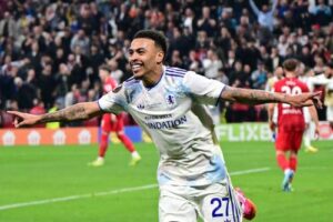 Record historique à chelsea : morgan rogers rejoint les blues pour un montant record
