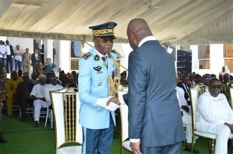 Cérémonie de départ du général Bertin Bada à la Base aérienne de Cotonou