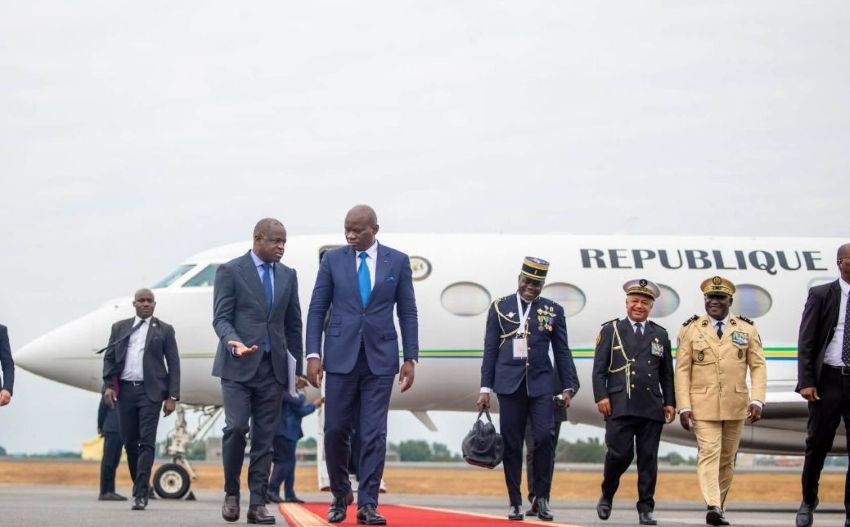 Le président Oligui Nguema lors de son retour à Libreville
