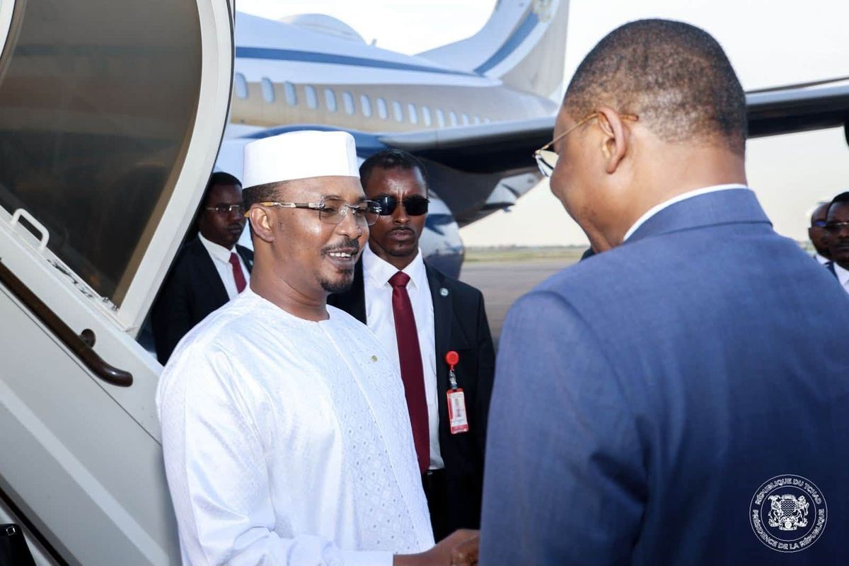 Accueil du président tchadien à N'Djamena après sa visite aux Émirats