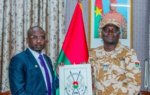 Tchad et Burkina Faso unissent leurs forces face au terrorisme au Sahel