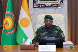 Niger : Tiani remanie l&rsquo;armée après la mutinerie manquée