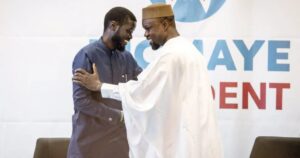 Au Sénégal, Diomaye Faye maintient la pression sur l&rsquo;Assemblée de Sonko