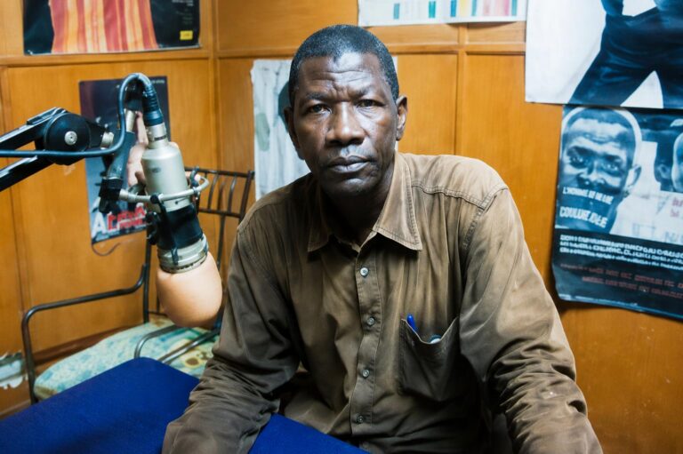Arrêt de Moussa Kaka : qui peut expliquer sa détention prolongée sans charges au Niger ?