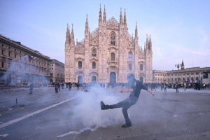 Italie : la réponse sécuritaire de Meloni face aux violences urbaines est-elle la bonne solution ?