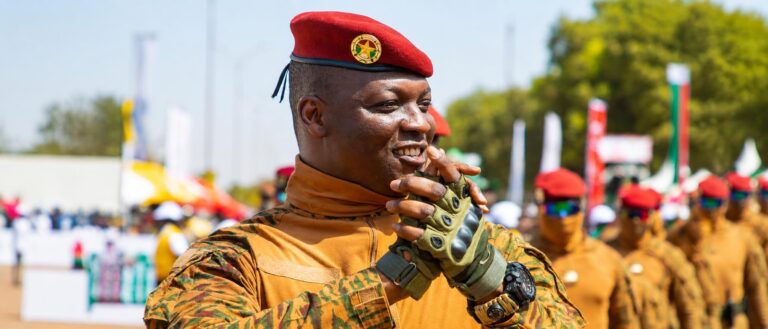 Burkina Faso : quand la numérisation des services publics masque l&rsquo;absence de sécurité et d&rsquo;éducation