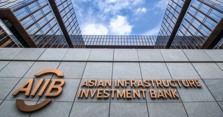 Décryptage : ce que cache vraiment le pipeline de 730 millions de dollars entre le Bénin et l&rsquo;AIIB