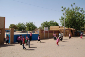 Jusqu&rsquo;où l&rsquo;État nigérien peut-il restreindre l&rsquo;école à Diffa pour des raisons de sécurité ?