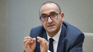 Forces de l&rsquo;ordre en France : l&rsquo;État fait face à la montée des violences urbaines