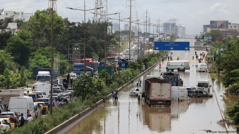 Derrière les coulisses de la rentrée scolaire au Sénégal après les inondations